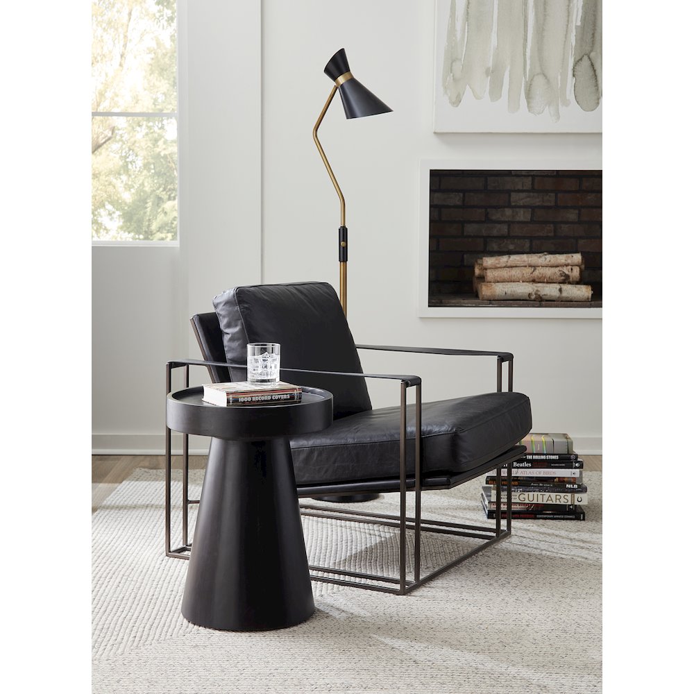 Portlando Black Leather Armchair. Picture 8