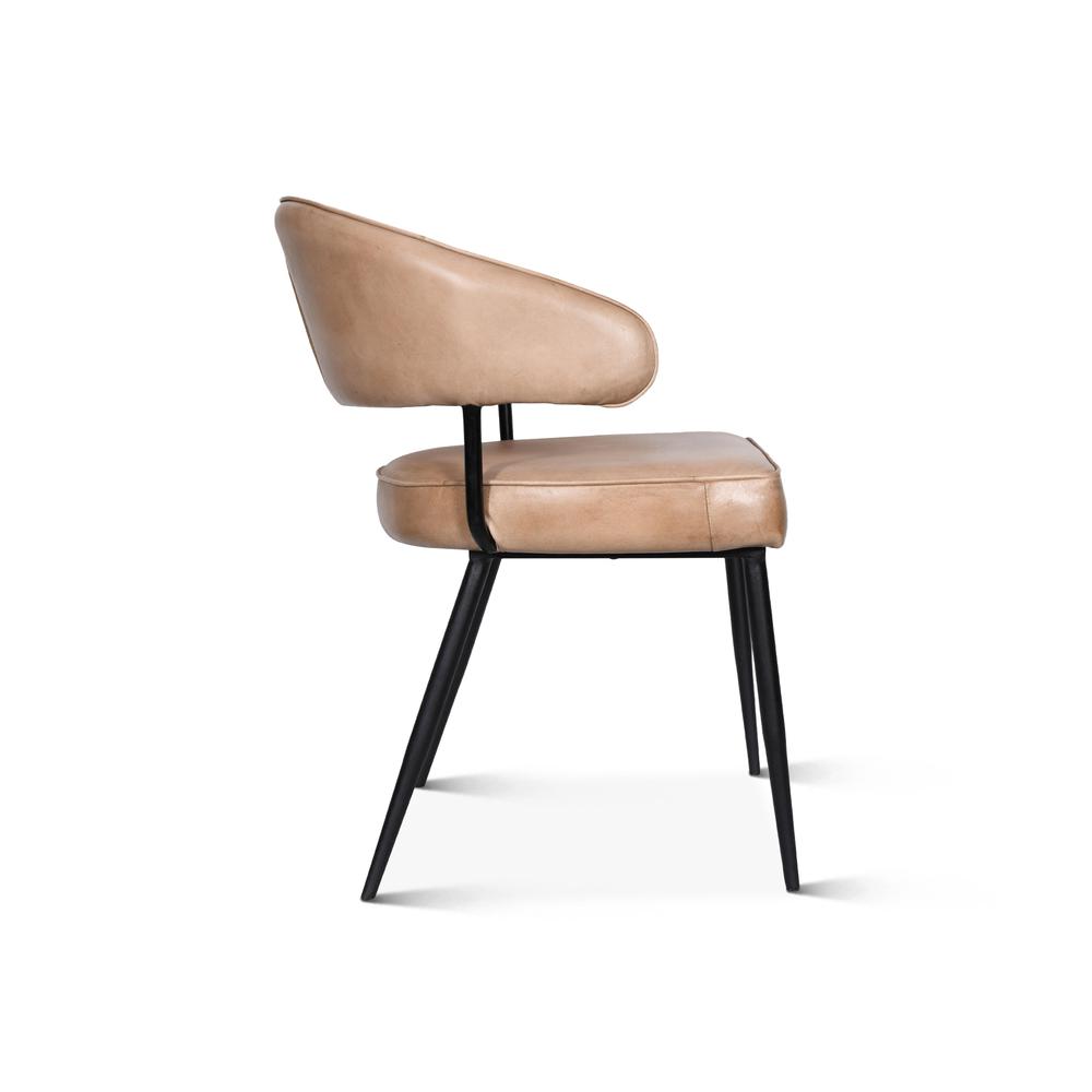 Brisbane Dover Armchair In Antique Ivory Leather. Picture 4