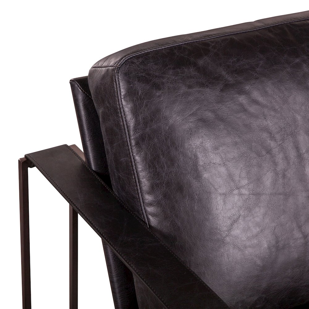 Portlando Black Leather Armchair. Picture 3