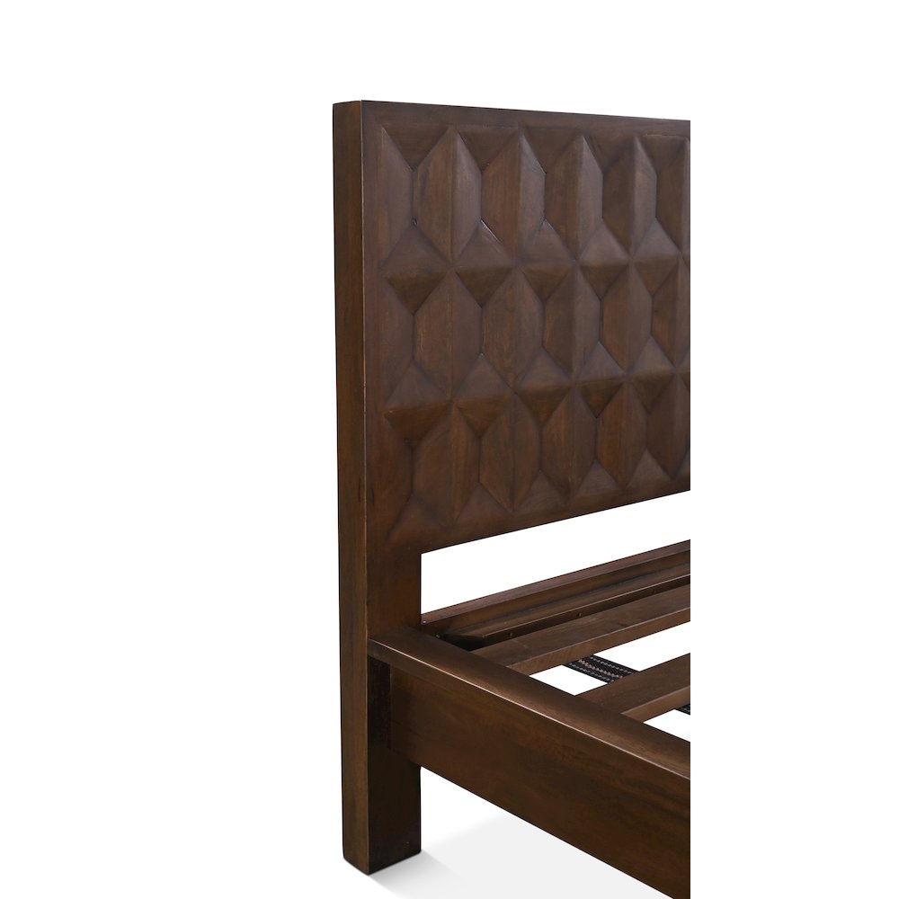 Lisbon King Bed in Royal Brown. Picture 6