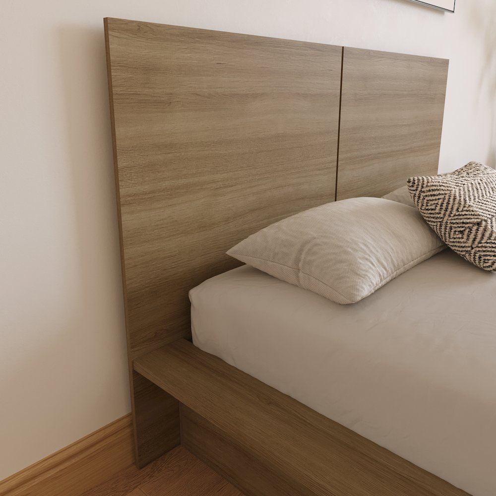 James Headboard. Picture 4