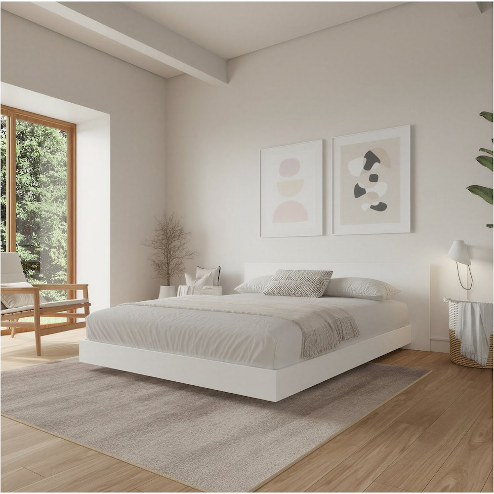 Satori Low Platform King Bed Set. Picture 2
