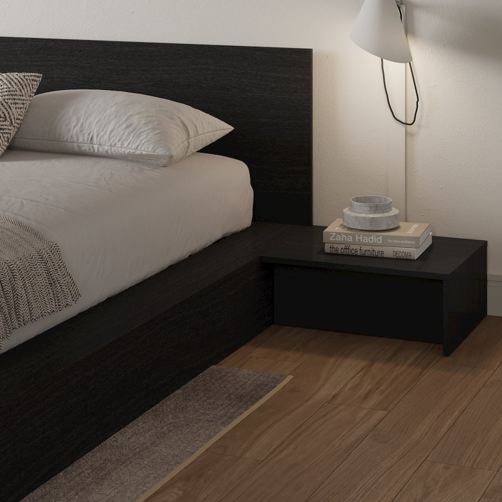 Kanso 4-Piece Low Platform Bedroom set. Picture 6