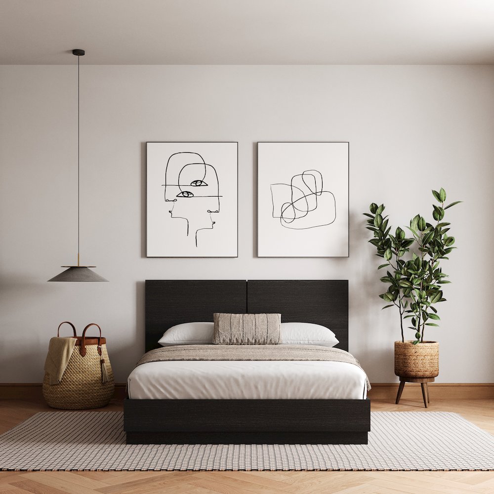 Milano Platform Bed Set In Black Karisma. Picture 4