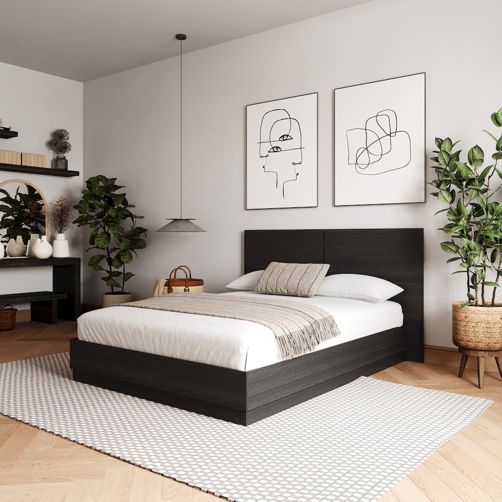 Milano Platform Bed Set In Black Karisma. Picture 5