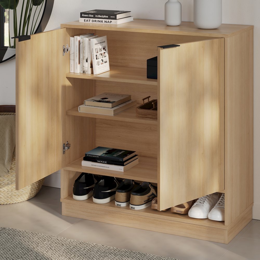 Porto Entry Cabinet. Picture 5