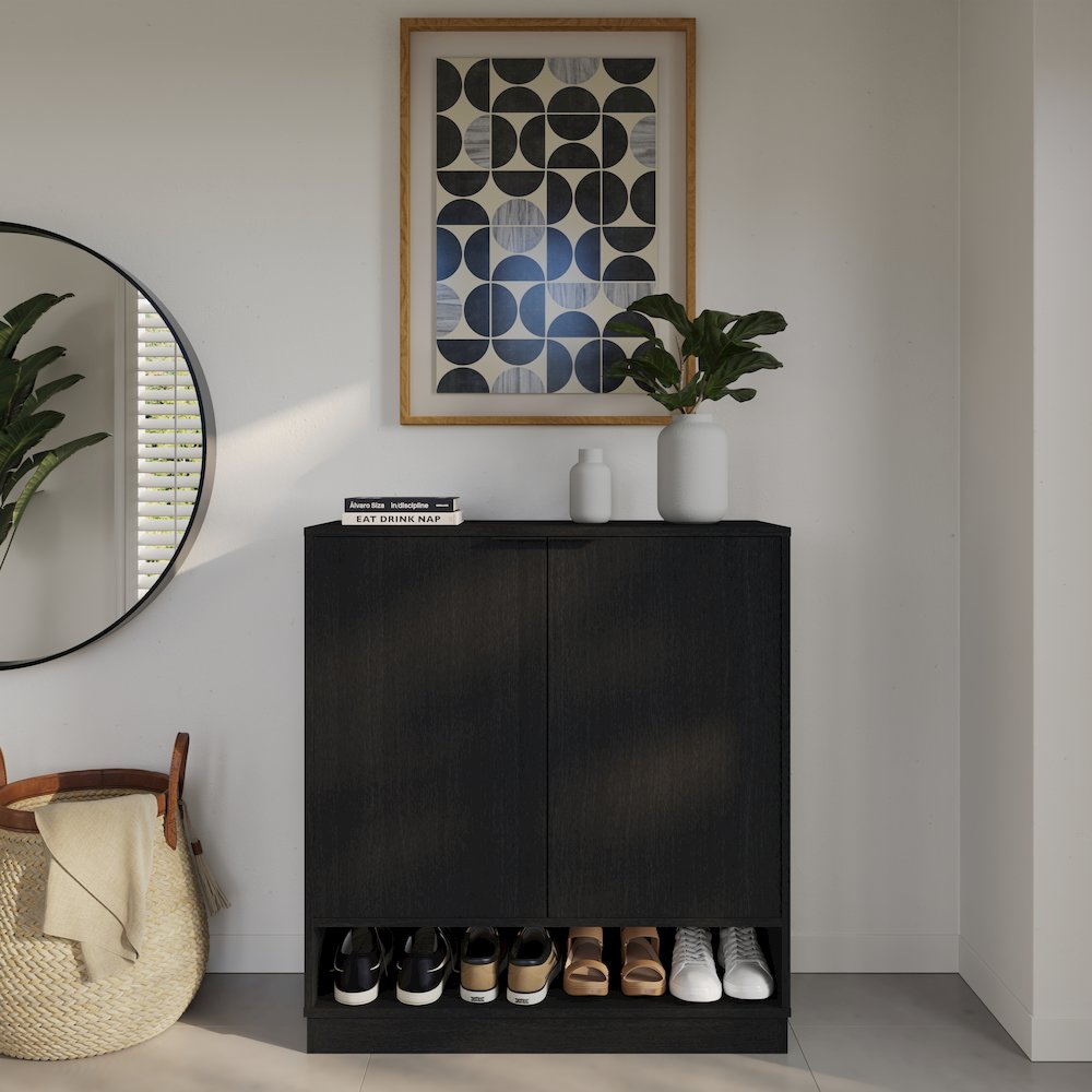 Porto Entry Cabinet. Picture 2