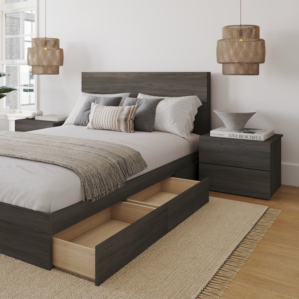 Milo 4-Piece Reversible Storage Bedroom Set,2 Nightstands, Queen. Picture 4