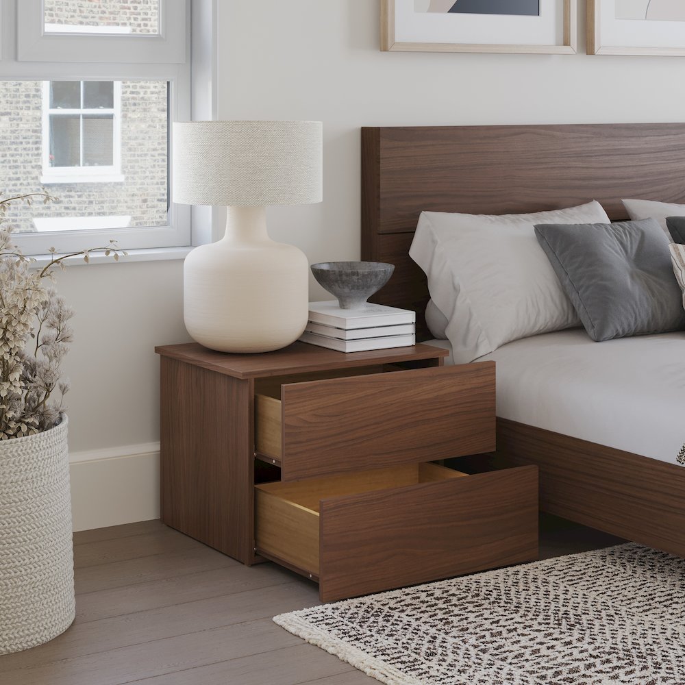 Milo 4-Piece Floating Platform Bedroom Set,2 Nightstands, Queen. Picture 6