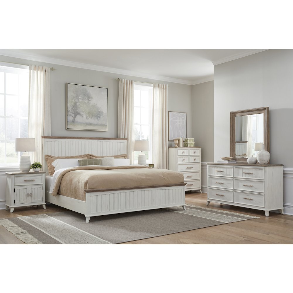 Beach Comber Full Panel Bed - Weathered White - Sand Top. Picture 2