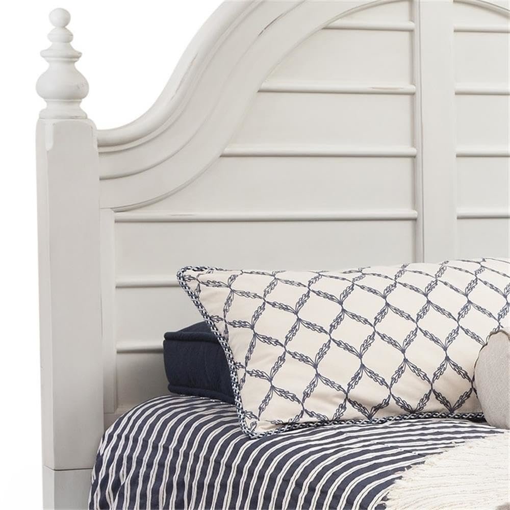 Rodanthe 5/0 Poster Headboard - Dove White. Picture 7