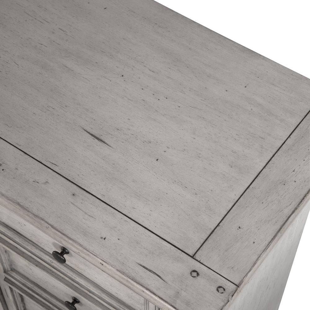 Stonebrook Dresser - Light Distressed Antique Gray. Picture 5
