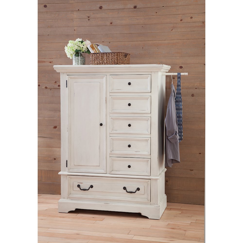 Stonebrook Gentleman's Chest - Distressed Antique White. Picture 11
