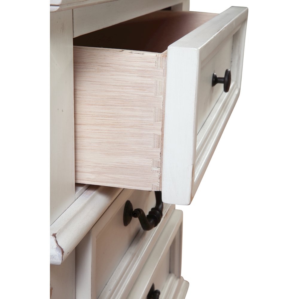 Stonebrook 5-Drawer Chest - Distressed Antique White. Picture 7
