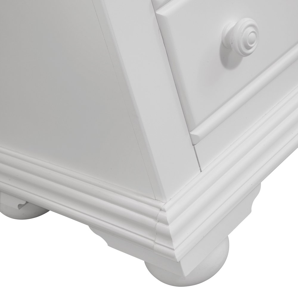 Cottage Traditions High Dresser - White Cottage. Picture 5