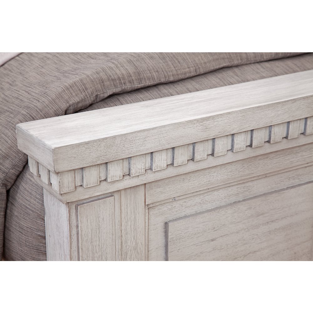 Salter Path Queen Bed - White Grain. Picture 3
