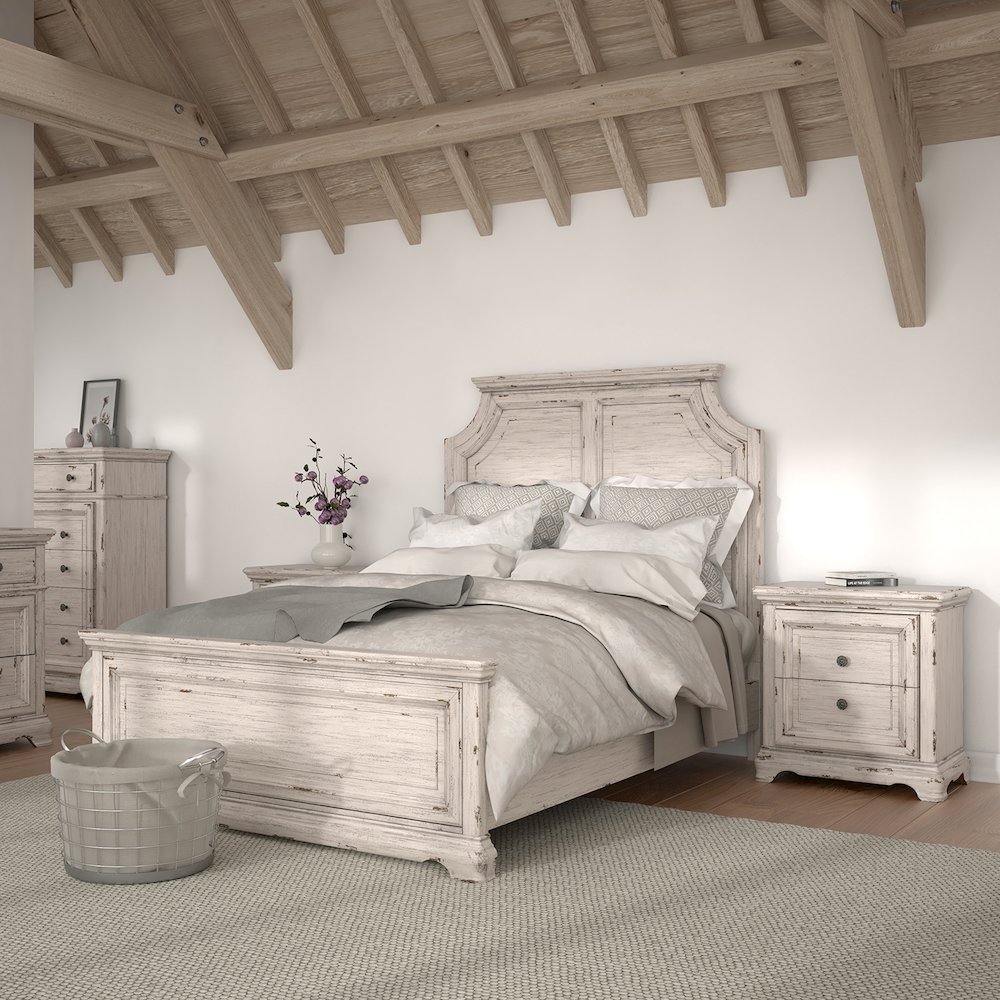 Providence Queen Panel Bed - Antique White. Picture 7