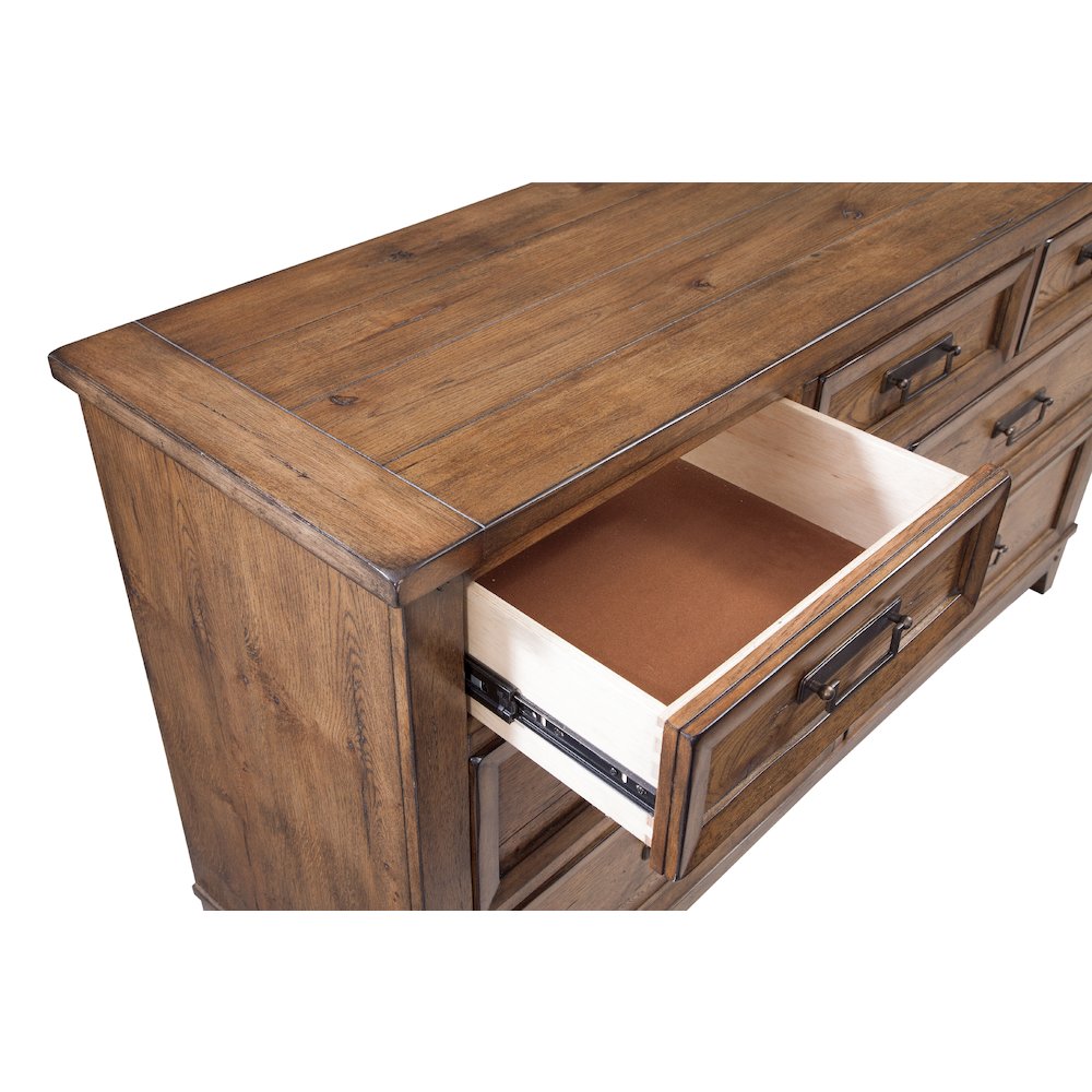 Oakdale 7-Drawer Dresser - Honey Oak. Picture 3