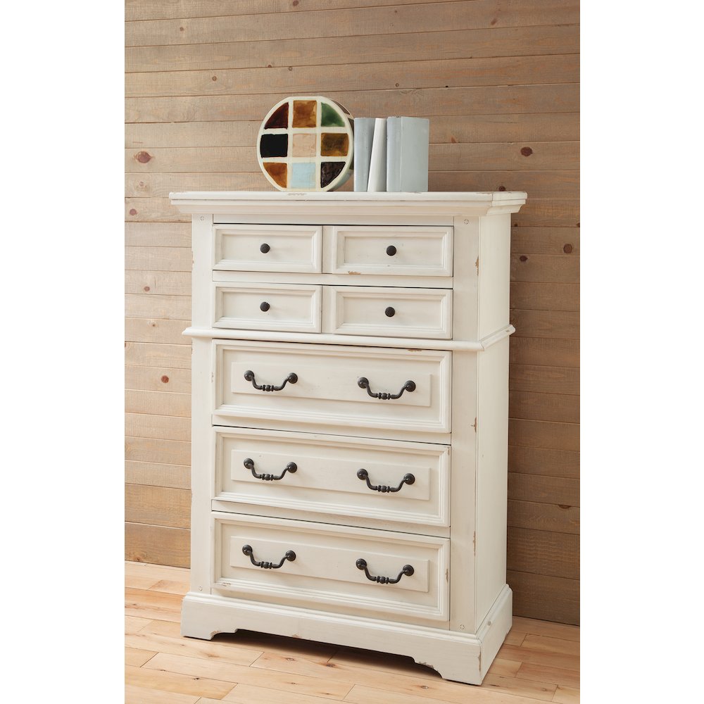Stonebrook 5-Drawer Chest - Distressed Antique White. Picture 8