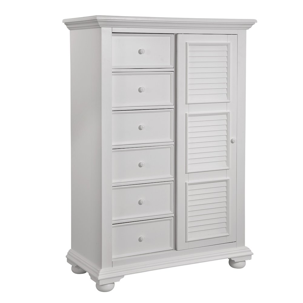 Cottage Traditions Gentleman's Chest - White Cottage. Picture 2