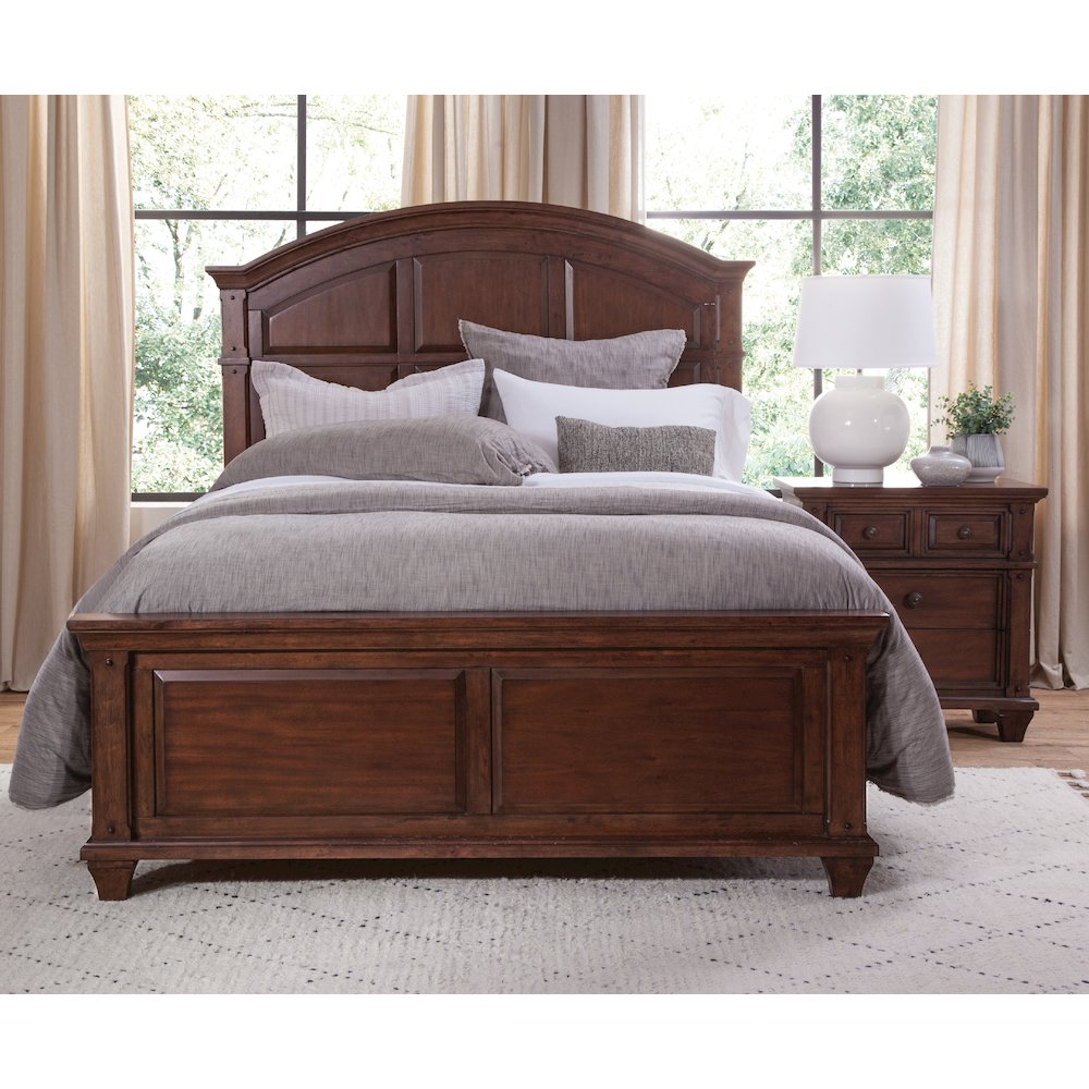 Sedona Queen Bed - Cinnamon Cherry. Picture 4