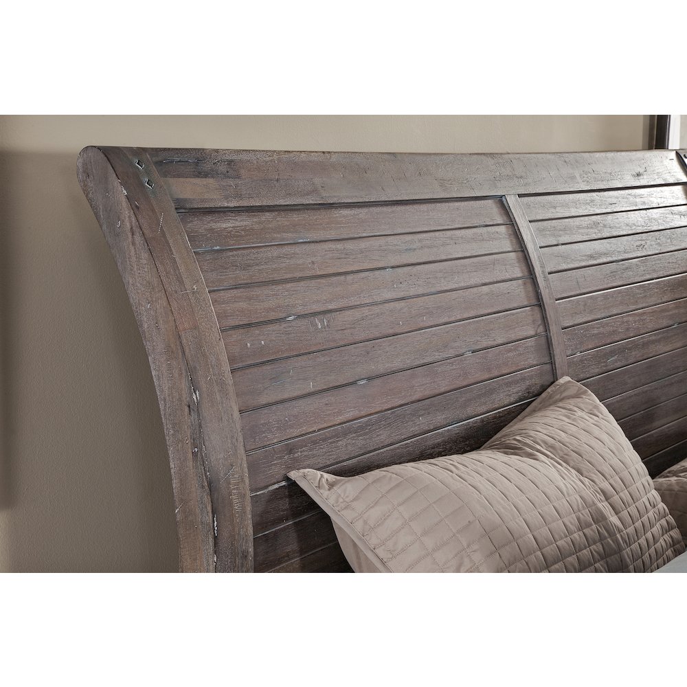 Aurora Queen Sleigh Bed - With Panel Footboard - Weathered Grey. Picture 4