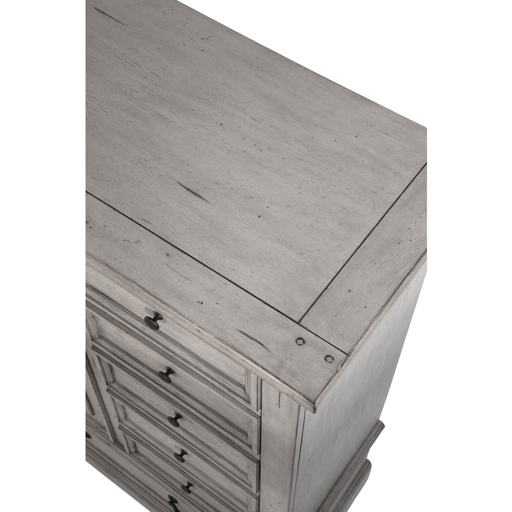 Stonebrook Gentleman's Chest - Light Distressed Antique Gray. Picture 7