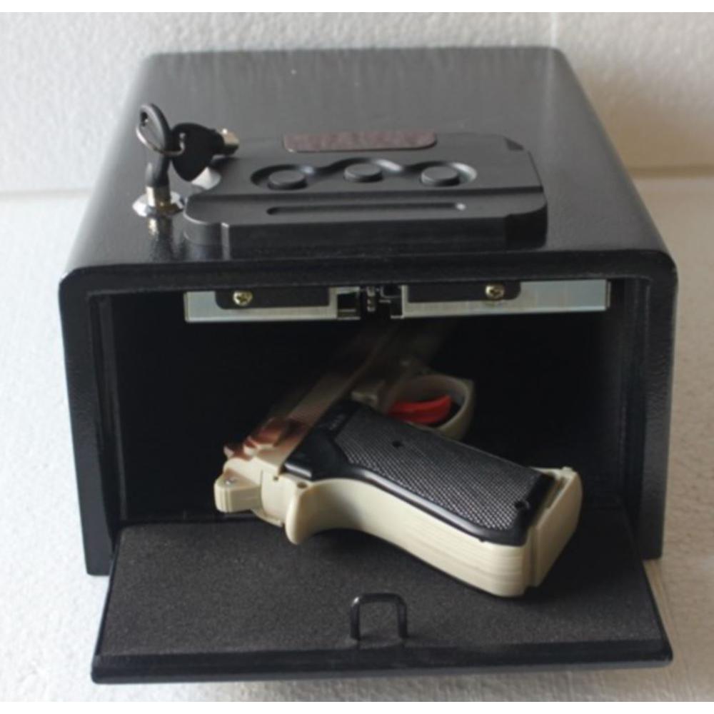 Pistol Safe Black. Picture 1
