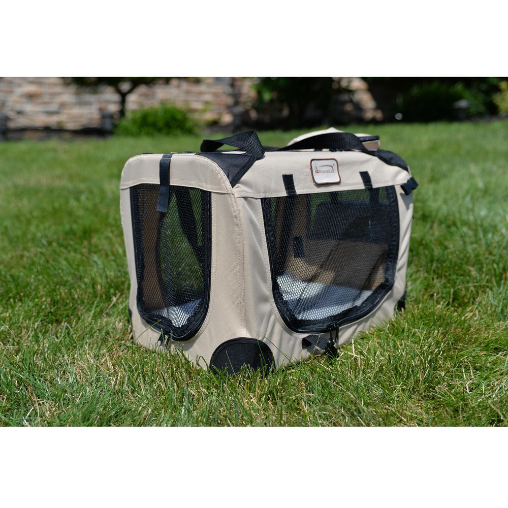 Pet Carrier Beige,Multiple Pockets. Picture 4