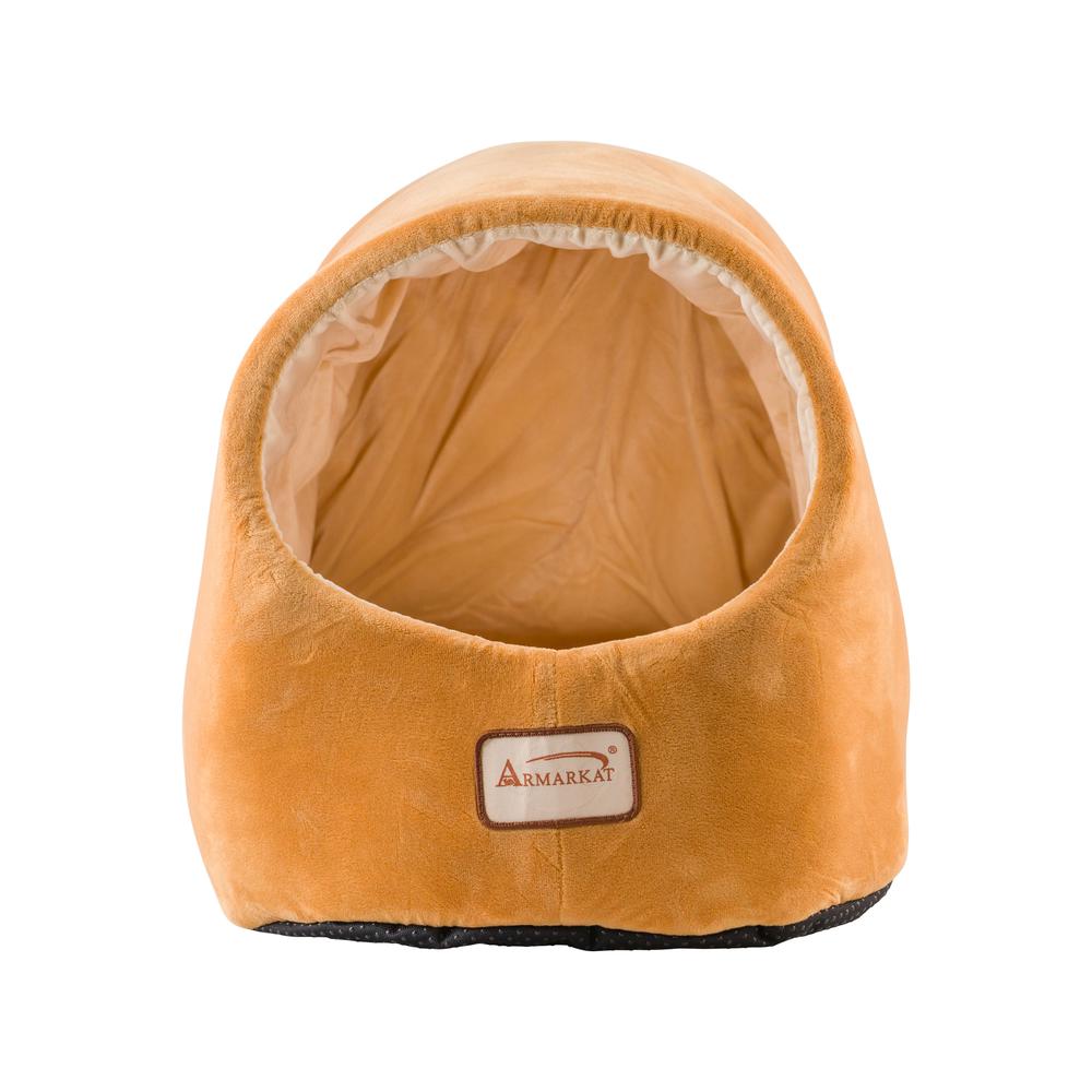 Cat Bed Brown & Ivory. Picture 1