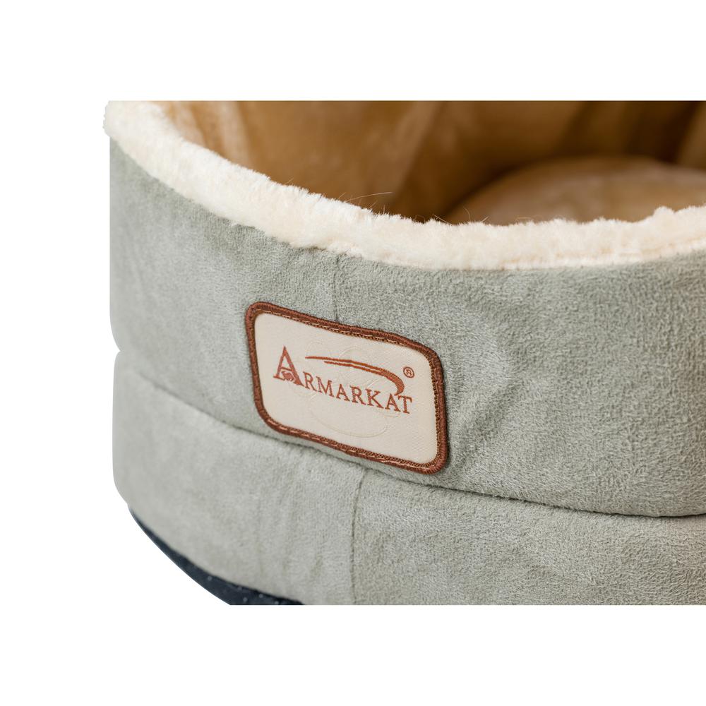 Armarkat Cat Bed Model C18HHL/MH                                         Sage Green. Picture 8