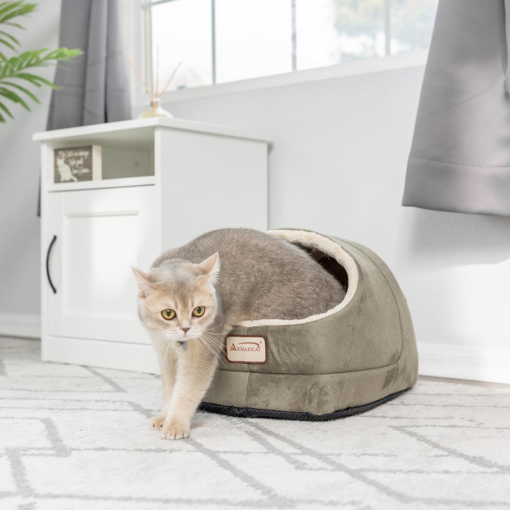 Armarkat Cat Bed Model C18HML/MH        Laurel Green. Picture 6