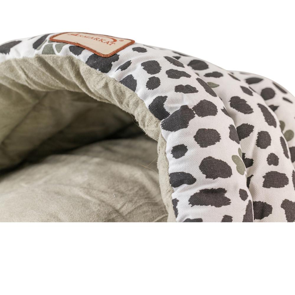 Armarkat Cat Bed Model C19HZY/HL              Sage Green Paw Print Pattern. Picture 13