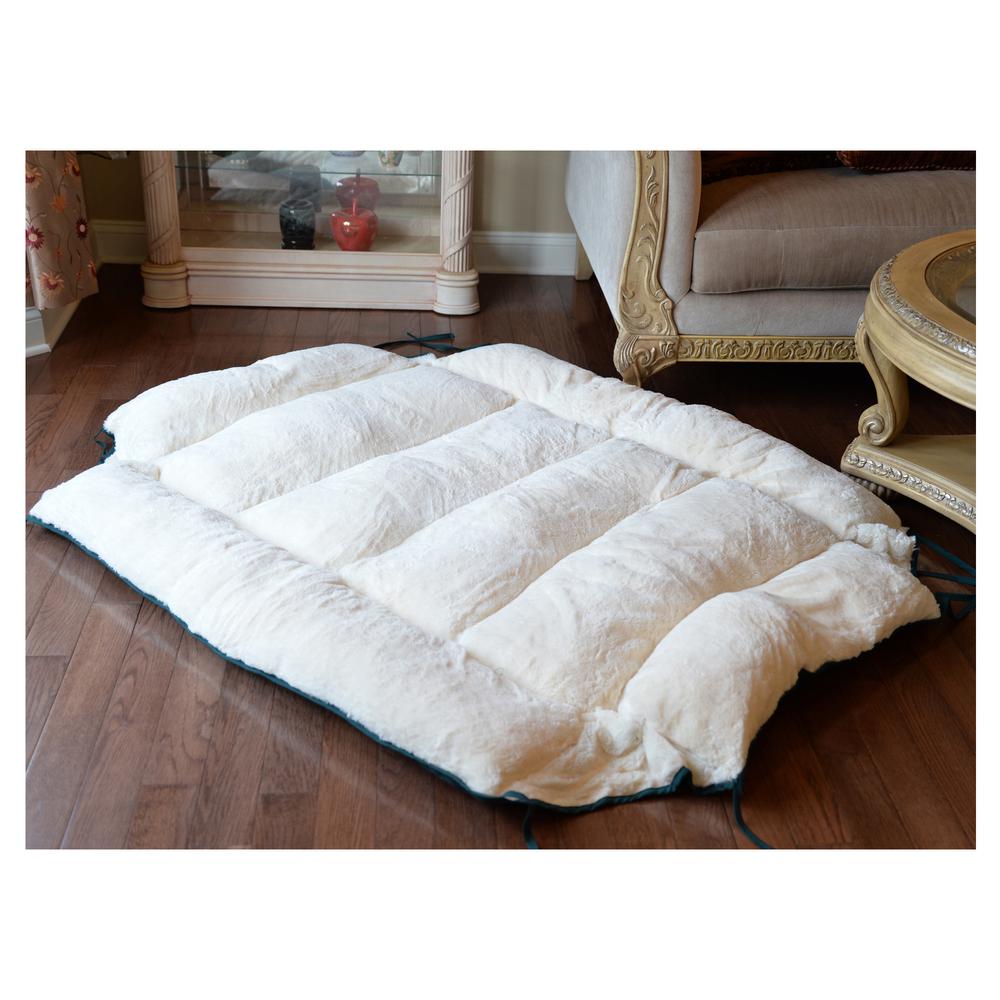 Large Laurel Green & Ivory Pet Bed And Mat. Picture 4
