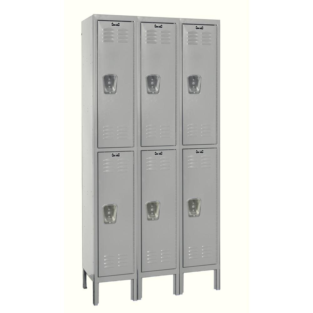 Hallowell Premium Locker, 711 Light Gray, Double Tier, 3-Wide, Knock-Down. Picture 2