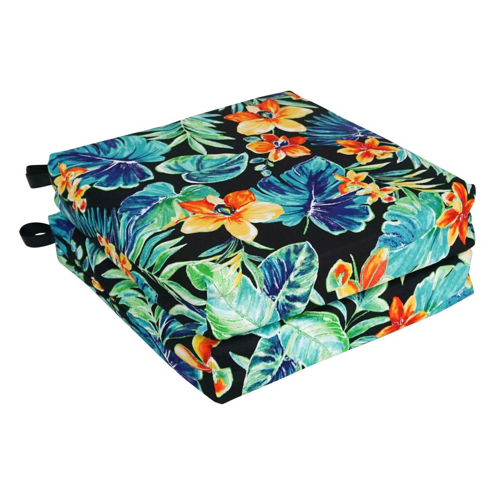 16-inch Outdoor Cushion, Beachcrest Caviar. Picture 1