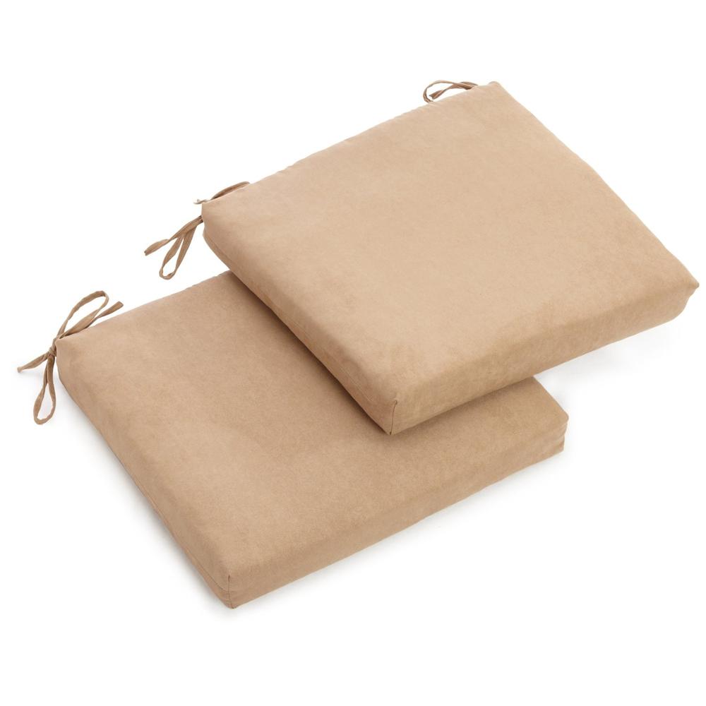 20-inch by 19-inch Spun Polyester Chair Cushion (Set of Two). Picture 1