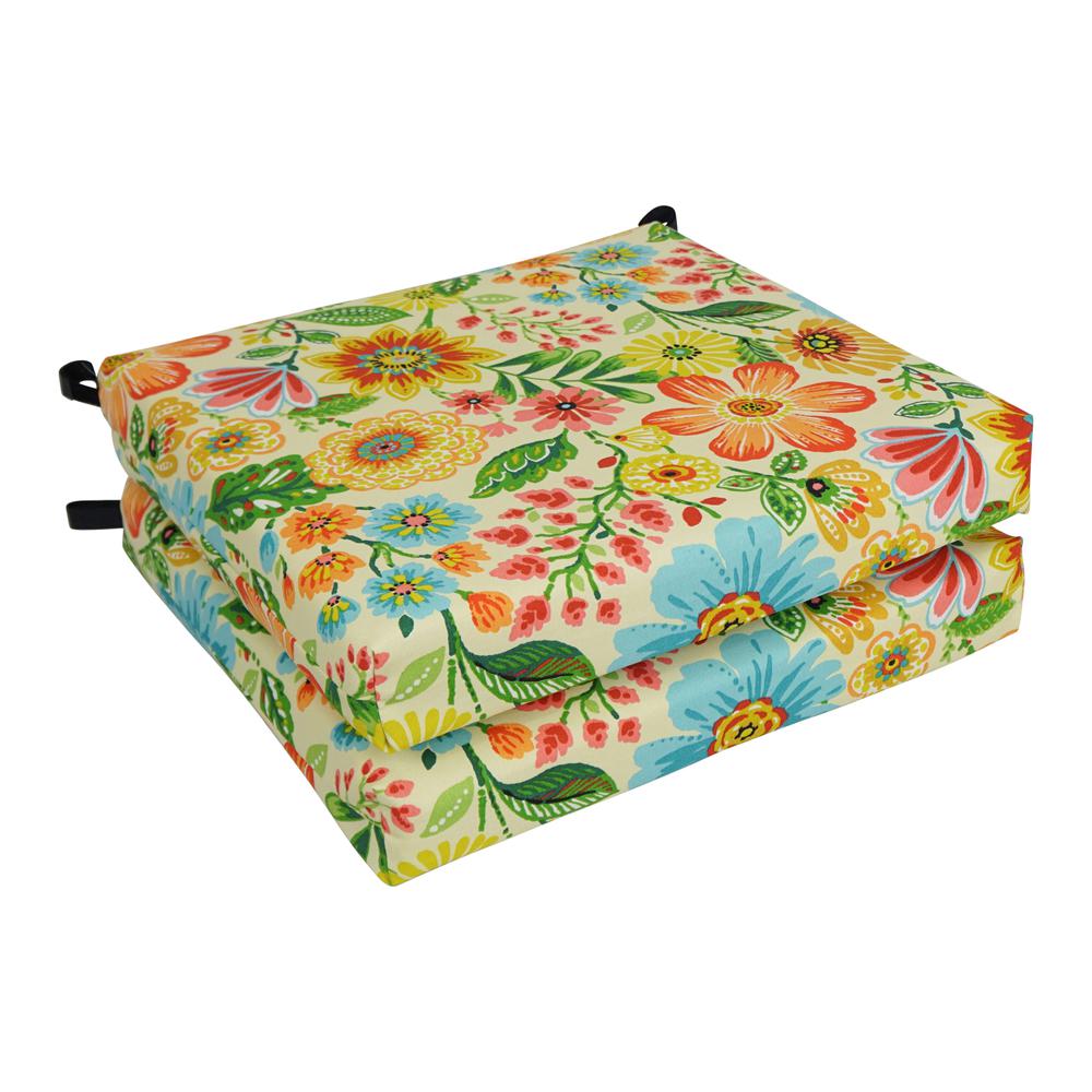 20-inch by 19-inch Patterned Outdoor Spun Polyester Chair Cushion. Picture 1