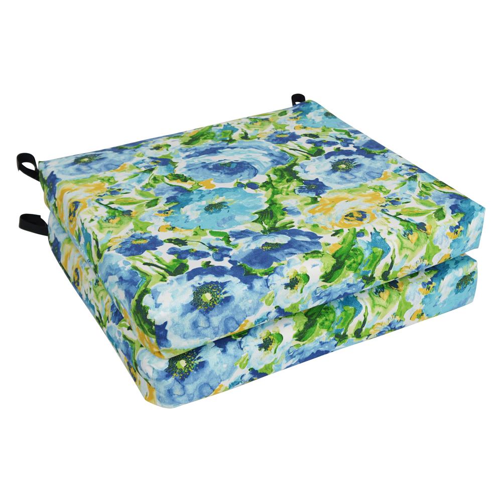20-inch by 19-inch Patterned Outdoor Spun Polyester Chair Cushion. Picture 1