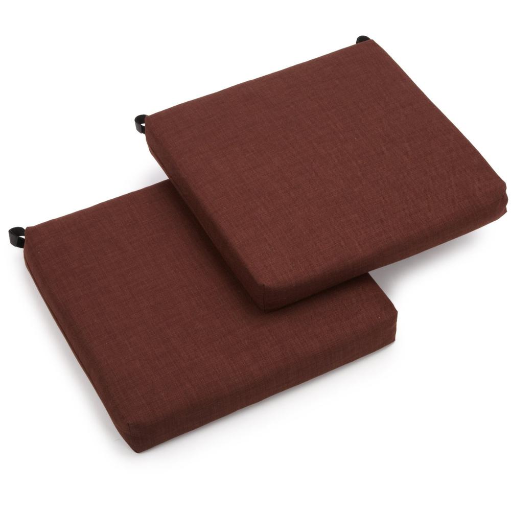 20-inch by 19-inch Spun Polyester Chair Cushion (Set of Two). Picture 1