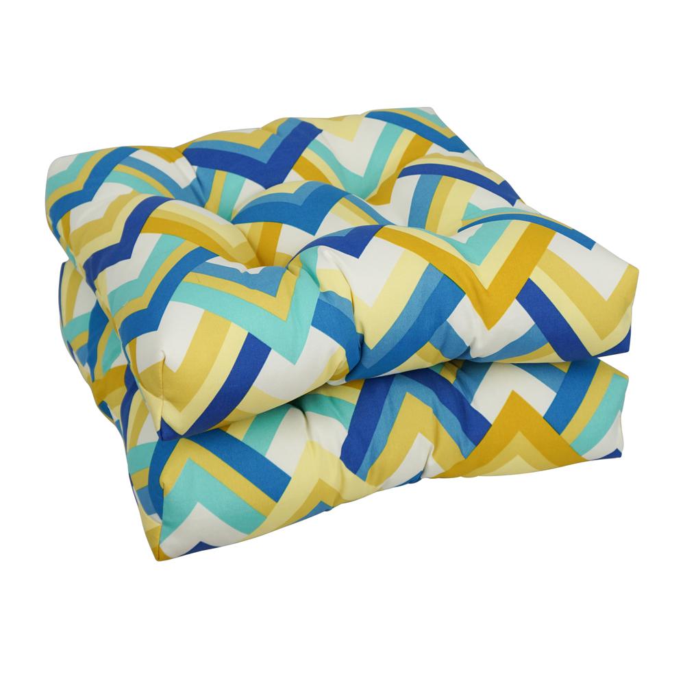 19-inch Squared Polyester Outdoor Tufted Dining Chair Cushion. Picture 1
