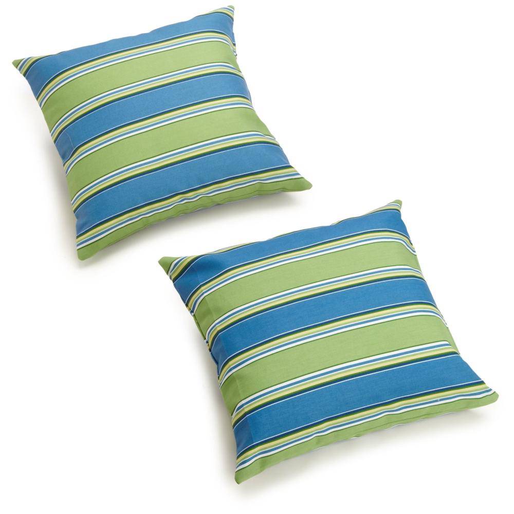 Blazing Needles 17-inch Outdoor Knife Edge Throw Pillows (Set of 2). Picture 1