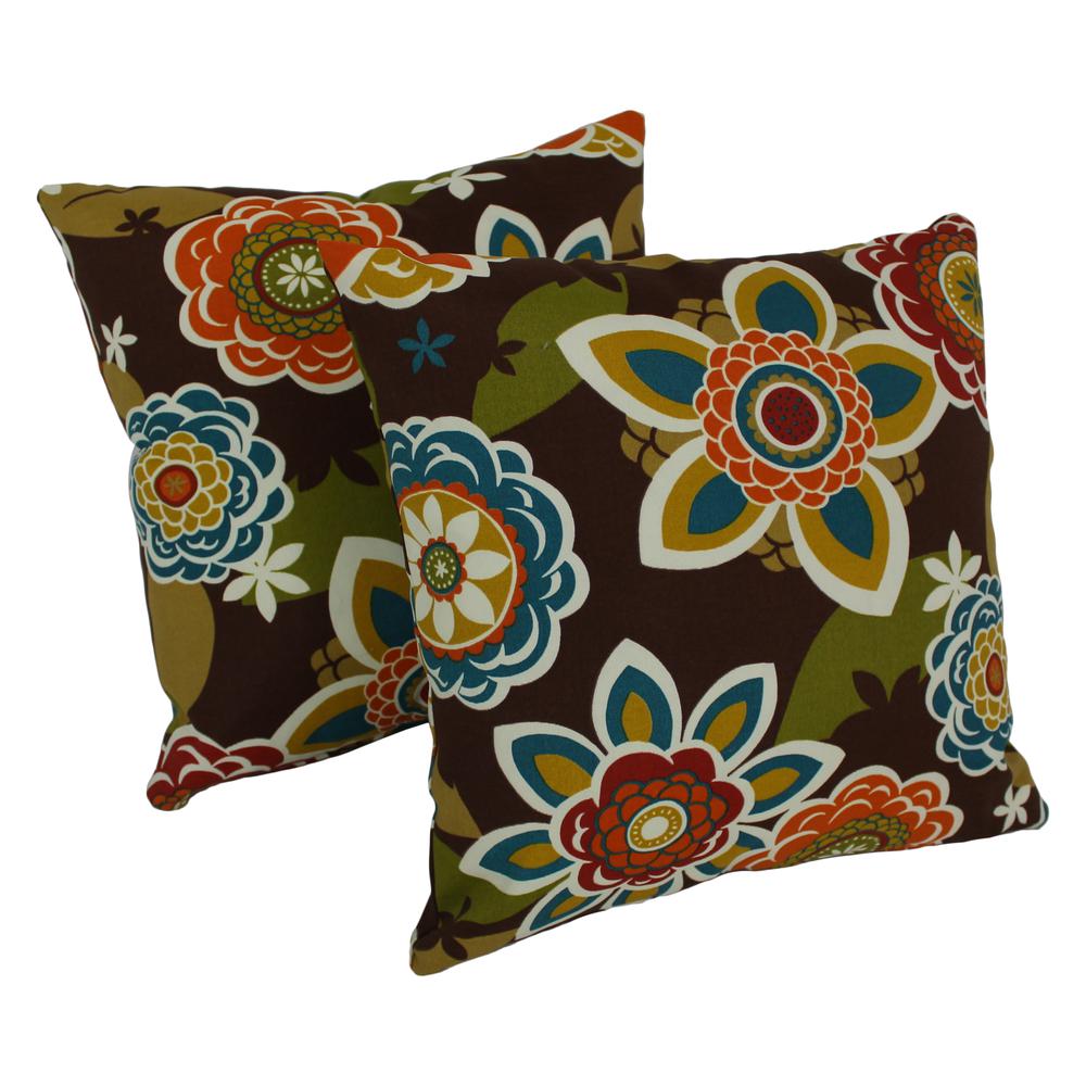 Blazing Needles 17-inch Outdoor Knife Edge Throw Pillows (Set of 2). Picture 1