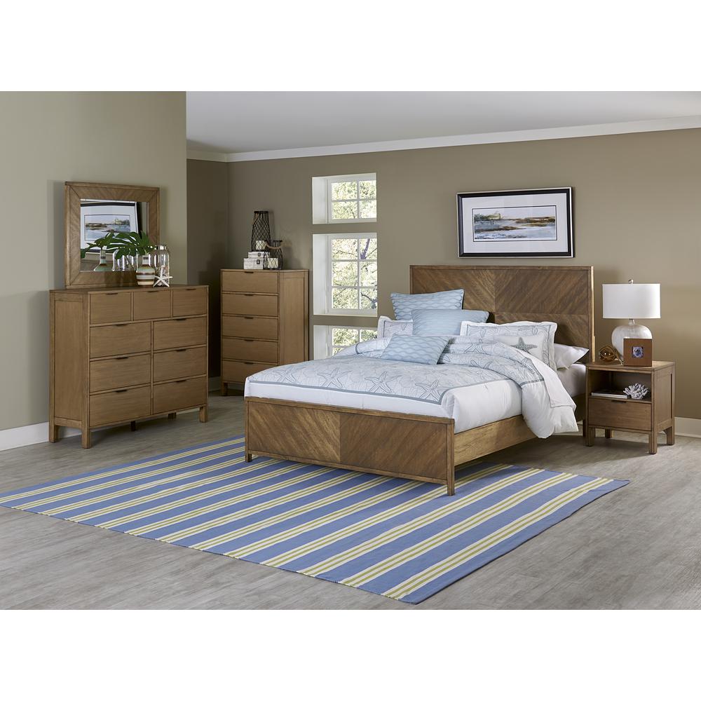Drawer Dresser. Picture 4