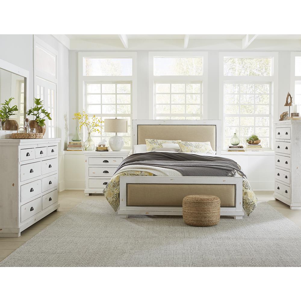 King Upholstered  Bed. Picture 4
