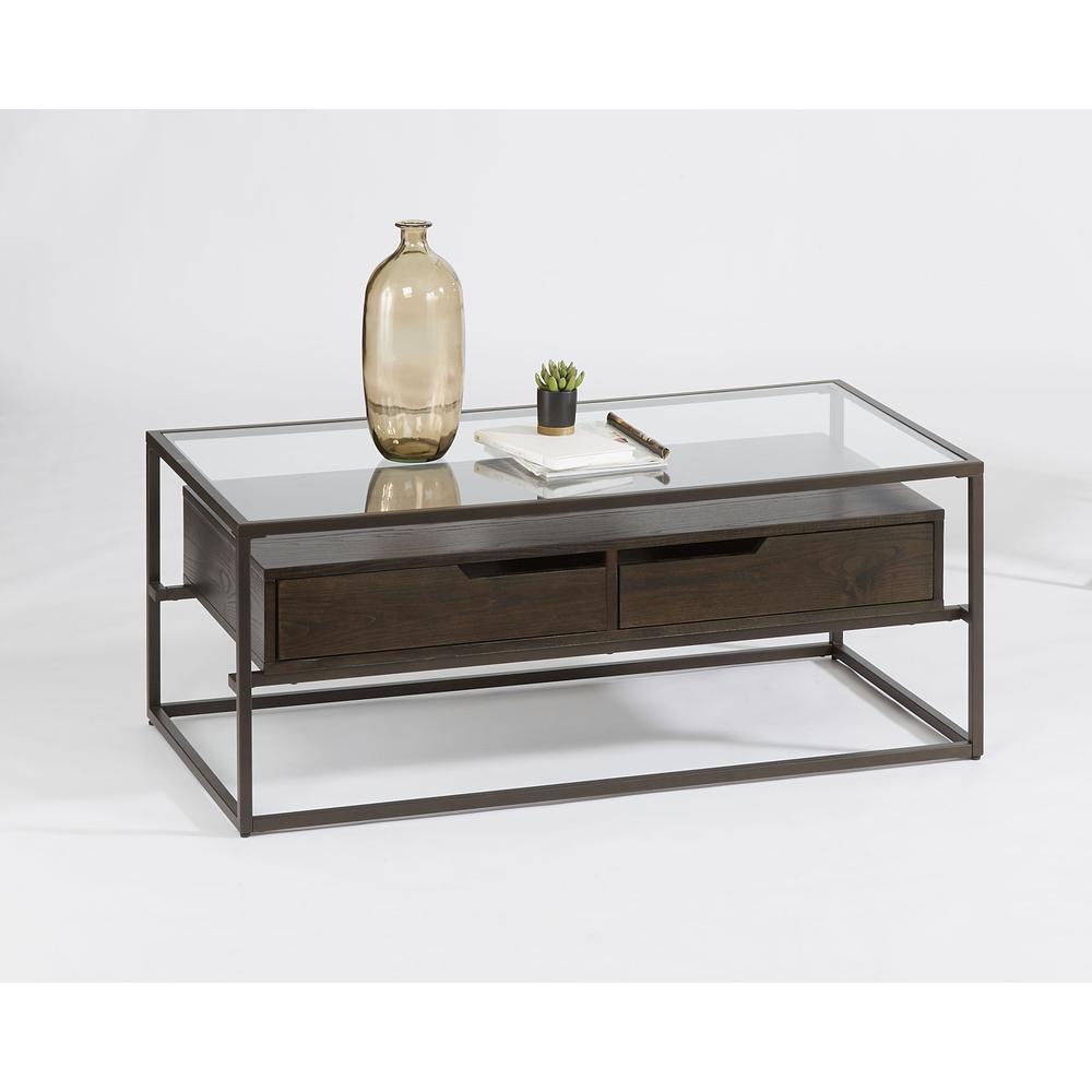 Cocktail Table. Picture 4