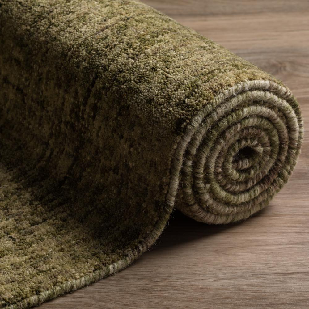 Calisa CS5 Basil 2'3" x 7'6" Runner Rug. Picture 10