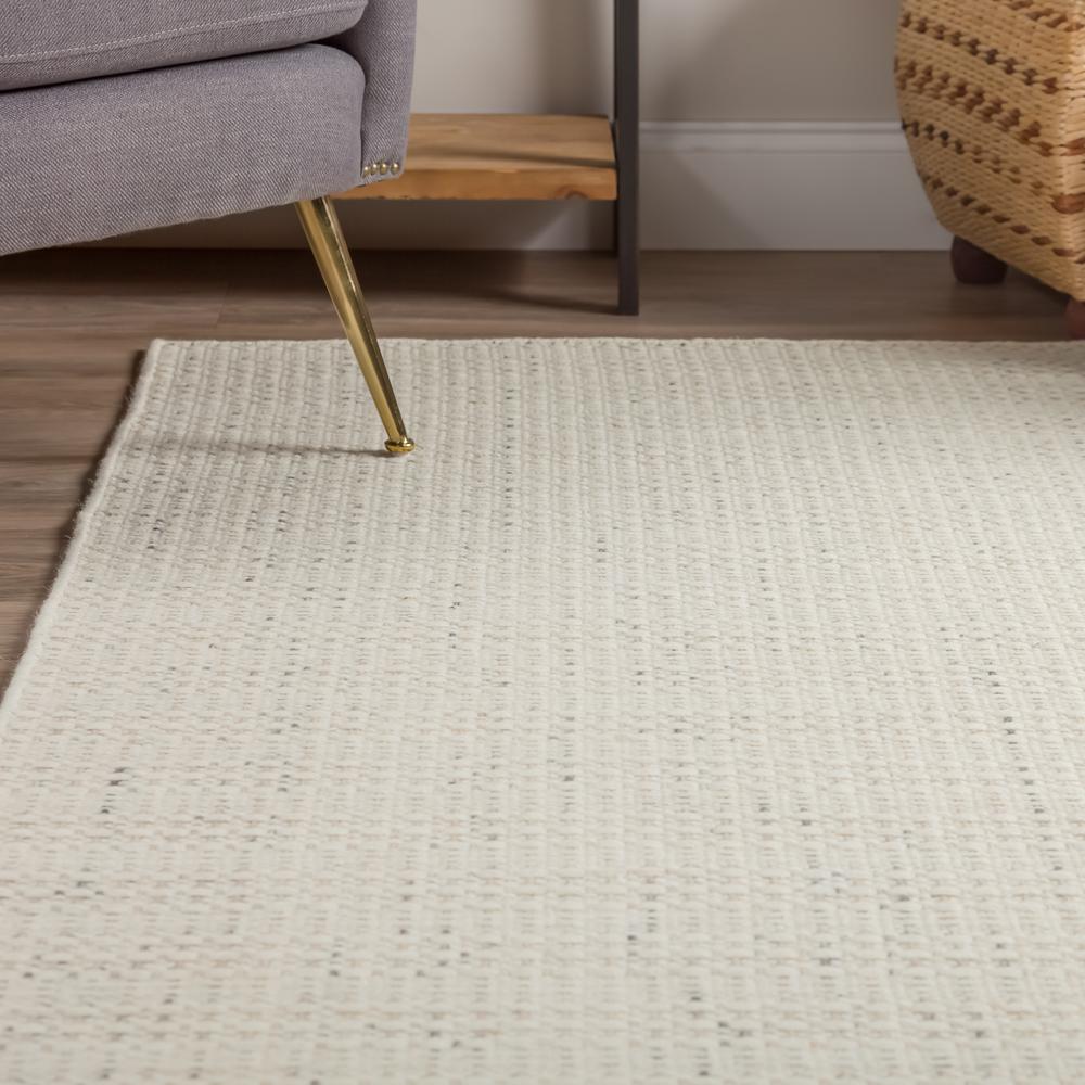 Nepal NL100 Ivory 2'3" x 7'6" Runner Rug. Picture 4