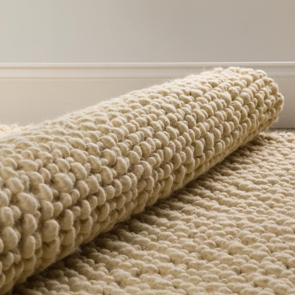 Gorbea GR1 Vanilla 3'6" x 5'6" Rug. Picture 6