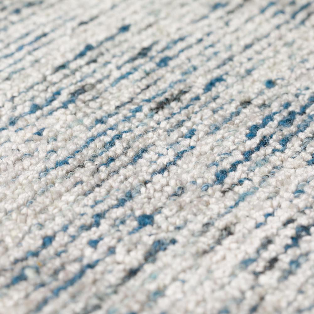Arcata AC1 Denim 3'6" x 5'6" Rug. Picture 8